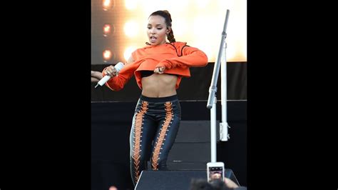 tinashe nip slip